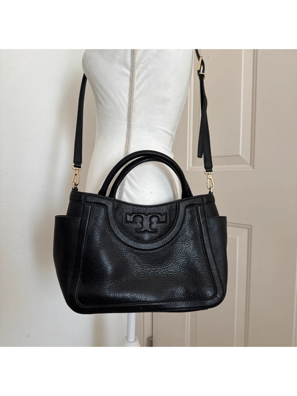 Tory Burch T Serif black leather handbag
